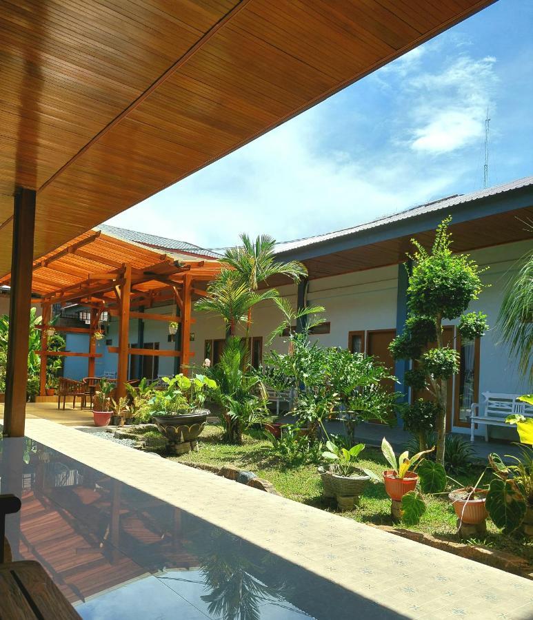 Oasis Hotel Ampana Exteriér fotografie